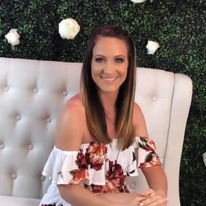 Meet your Posher, Jaclynn